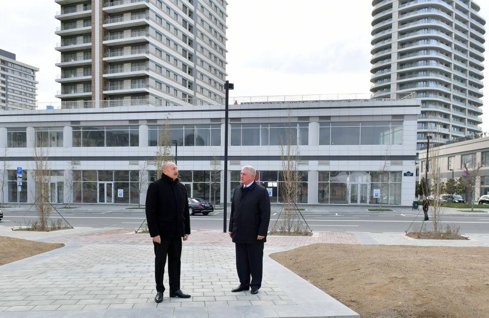 President Ilham Aliyev views infrastructure works in Central Park Quarter of Baku White City [PHOTOS/VIDEO]