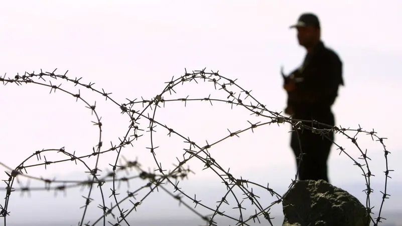 Gunmen kill nine foreign nationals in southeast Iran near Pakistan border