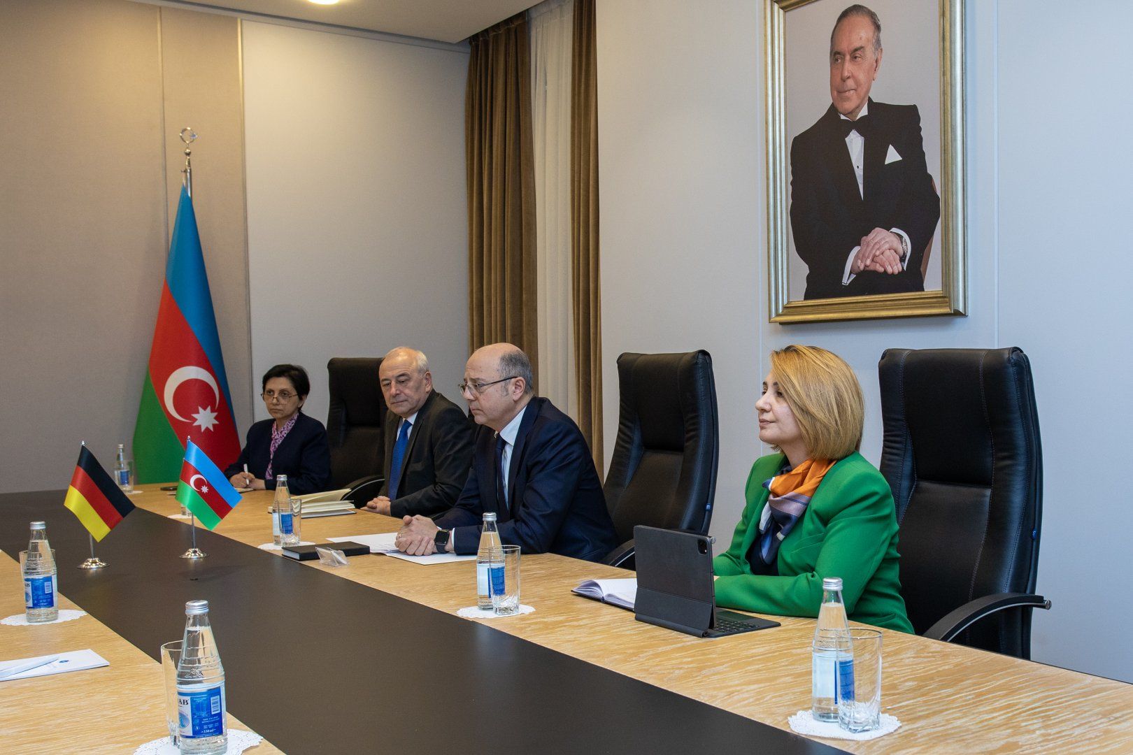 Azerbaijan's Shahbazov meets with German Deputy Minister of Foreign Affairs [PHOTOS]