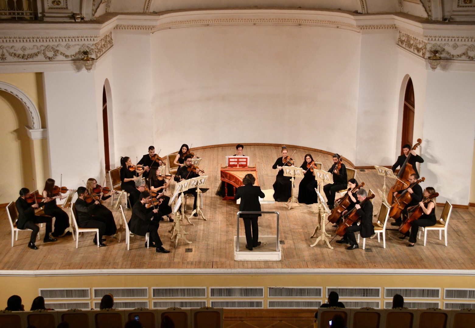 Azerbaijan State Chamber Orchestra captivates music lovers [PHOTOS]
