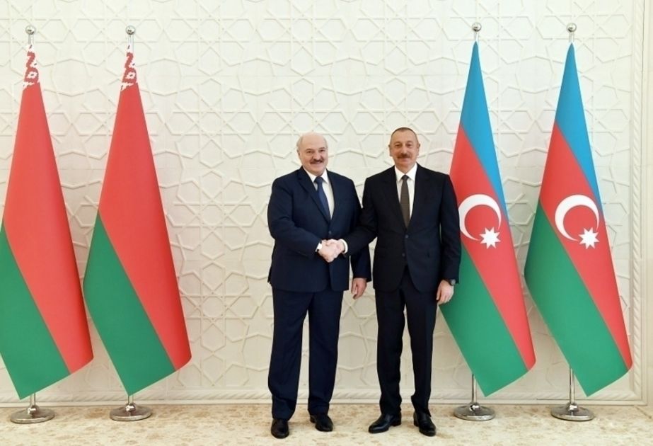 President of Belarus makes phone call to President Ilham Aliyev