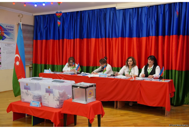 Voting in extraordinary presidential elections ended in Azerbaijan [PHOTOS]