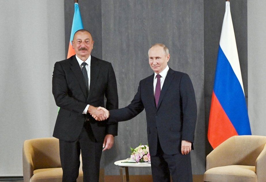 President Putin makes phone call to President Ilham Aliyev
