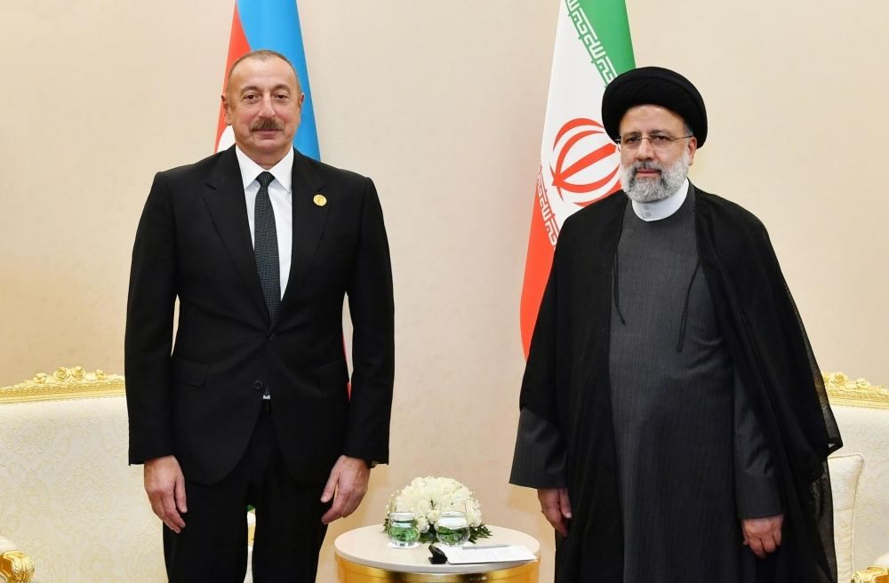 President Ilham Aliyev congratulates Iranian President
