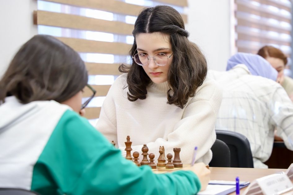 Azerbaijani female chess players demonstrate their unequalled brilliance [PHOTOS] - Gallery Image