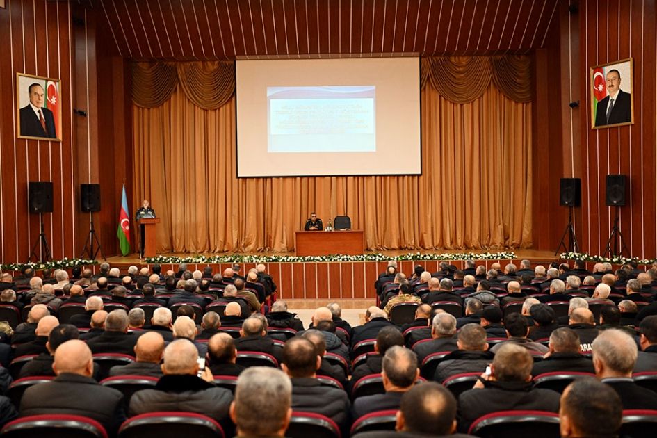 Azerbaijan Army’s training and educational center hosts meeting [PHOTOS]