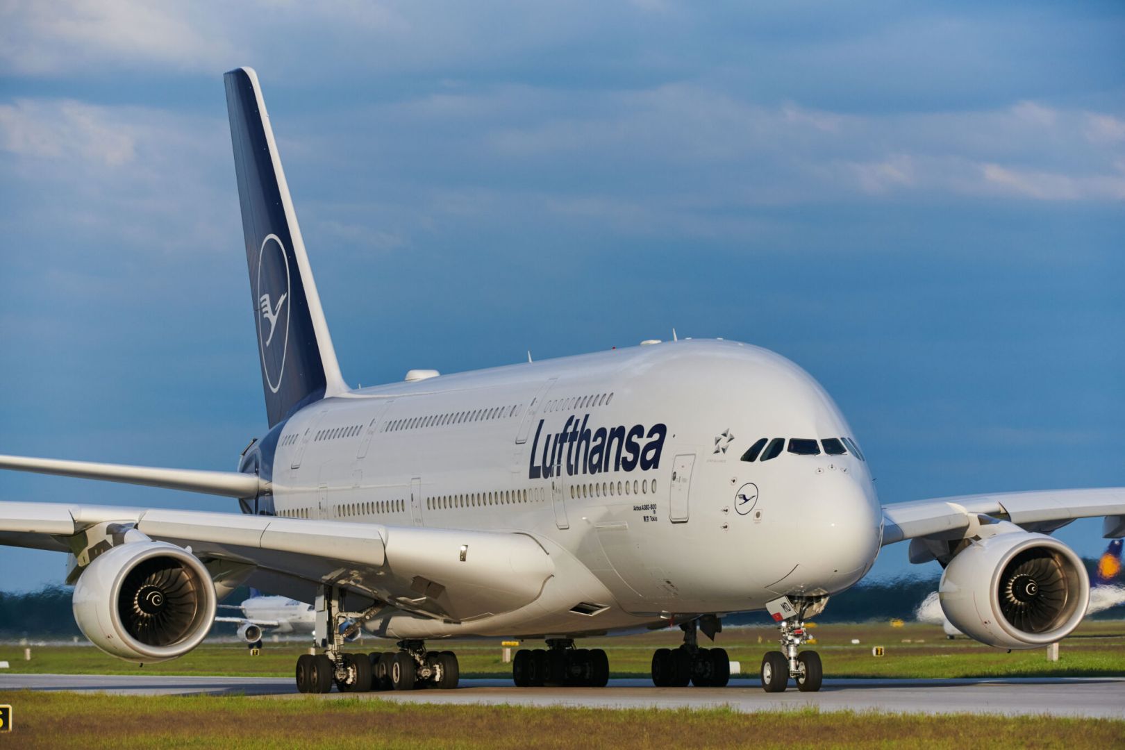 Lufthansa airbus A321 diverts to Madrid after pilot falls sick