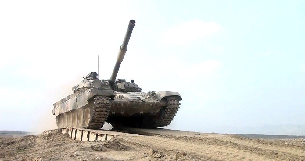 Training Course for Tank and Combat Vehicle Crews held in Azerbaijan [VIDEO]