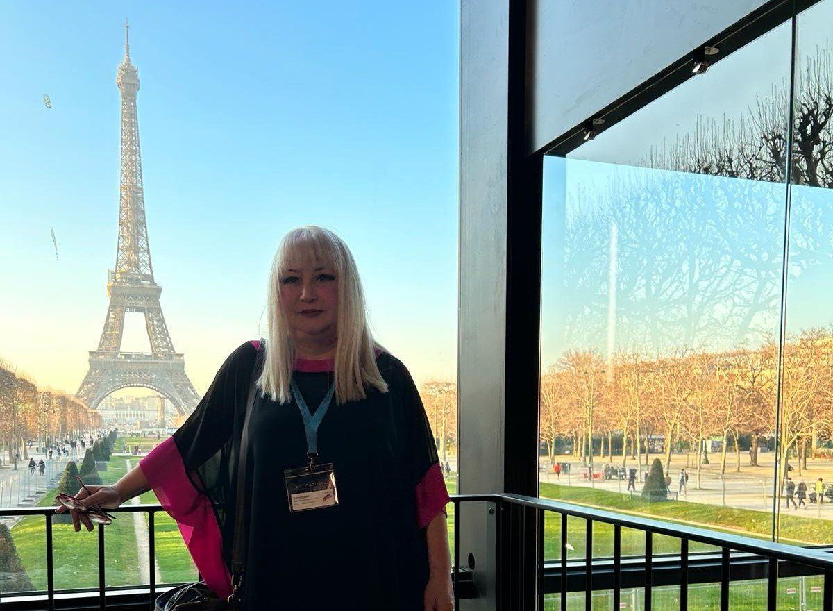 Azerbaijani artist honored with esteemed prize in Paris [COMMENTARY]