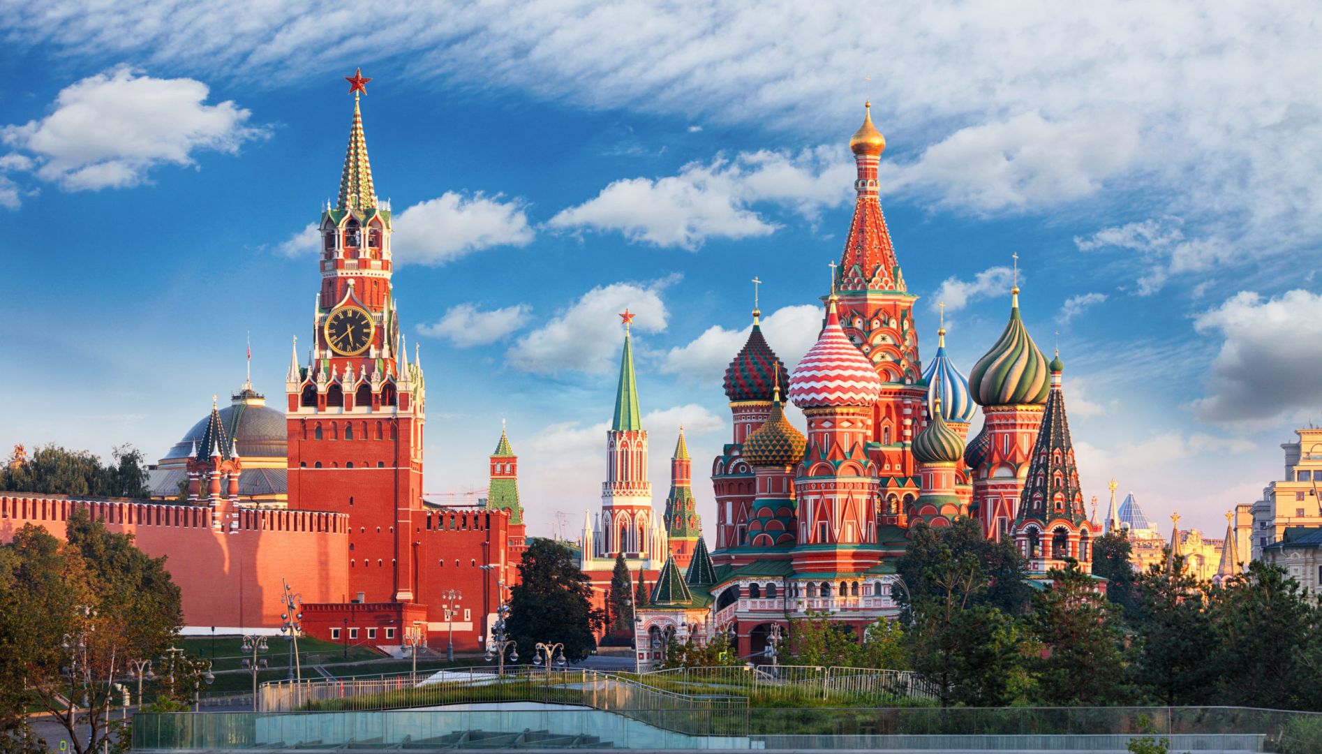 Russia considers EU sanctions illegal, prepares adequate response