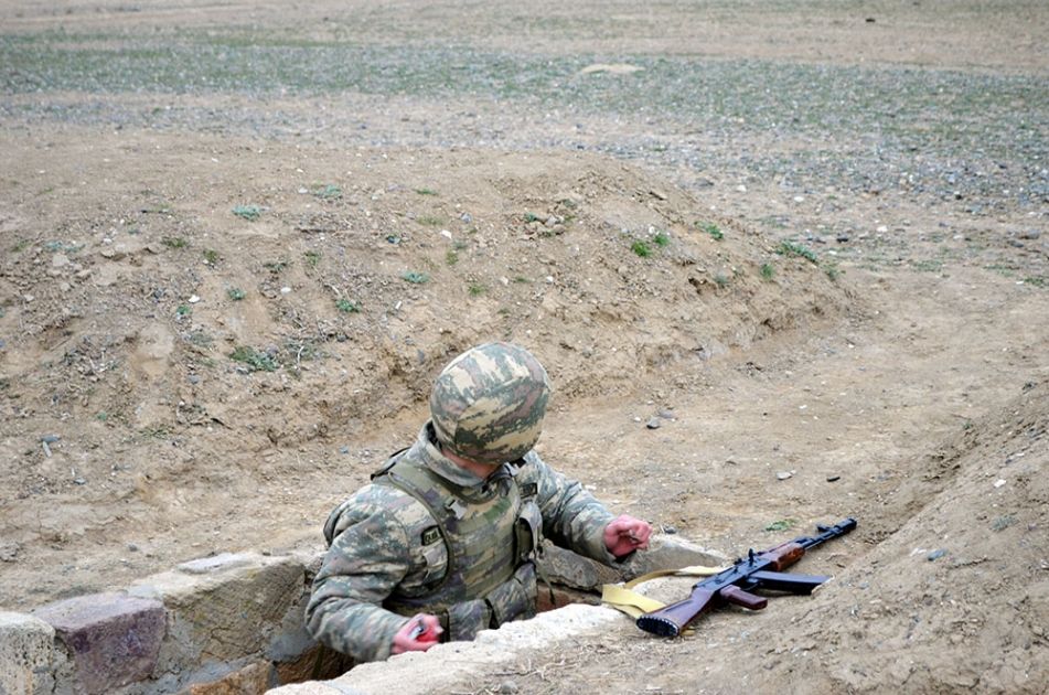 Azerbaijani reservists fulfill fire tasks