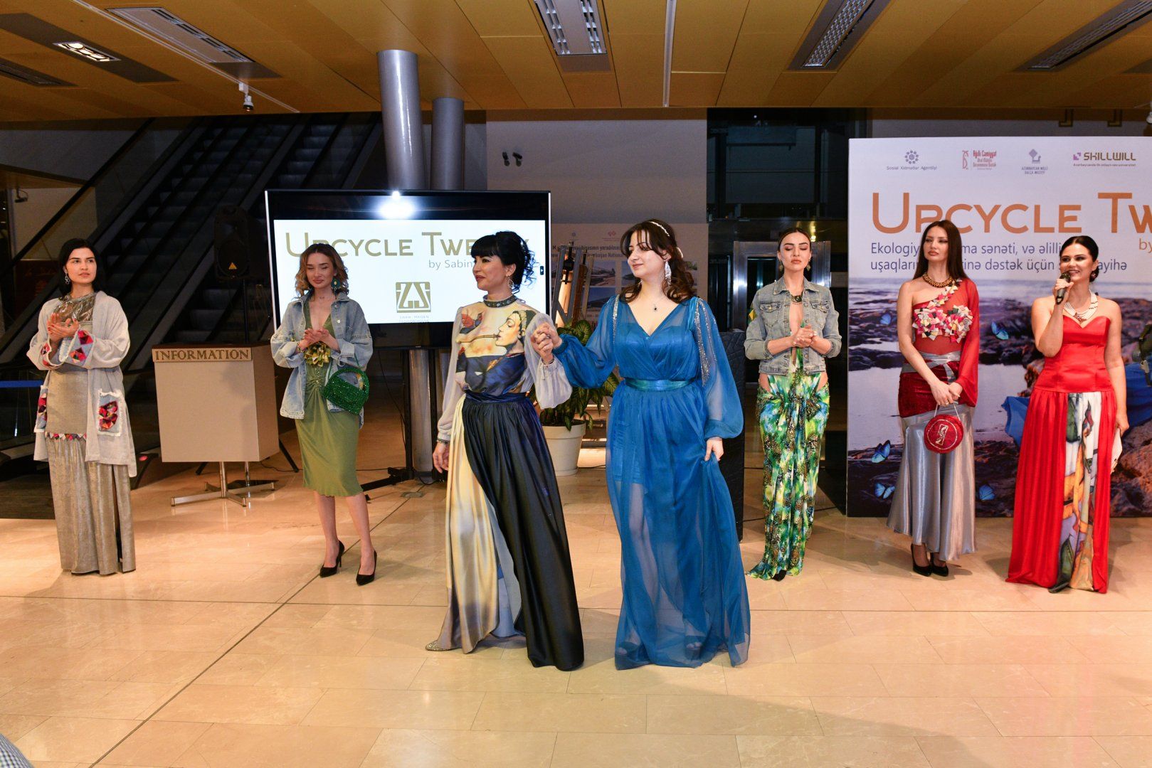 Eco-fashion with elements of gurama art showcased in Baku [PHOTOS]