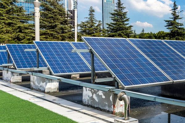 Solar panels to be installed on the roofs of social facilities in four regions of Uzbekistan