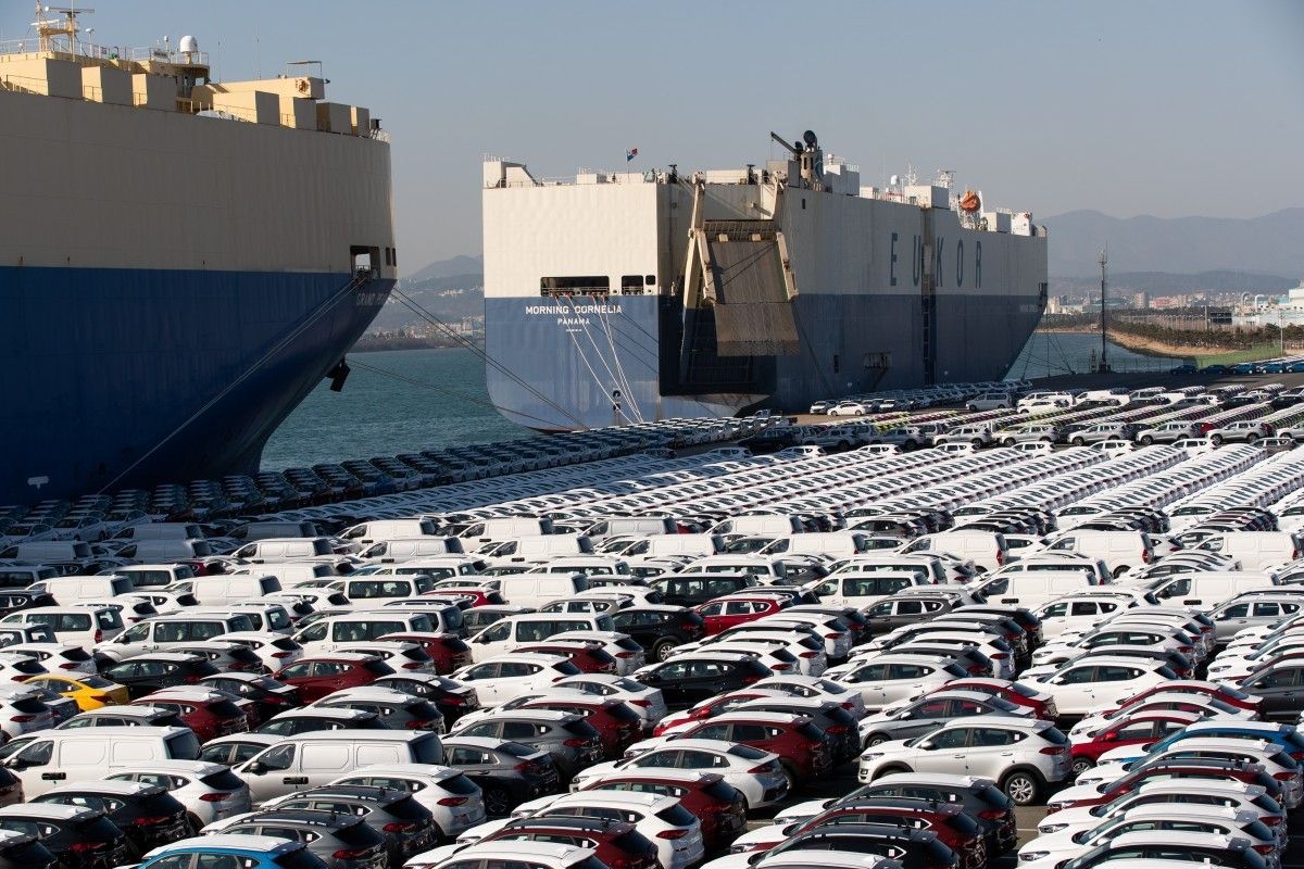 Azerbaijan's imports of vehicles increase
