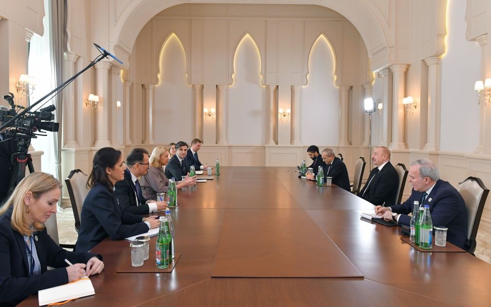 President Ilham Aliyev receives EU Commissioner for Energy [PHOTO/VIDEO]