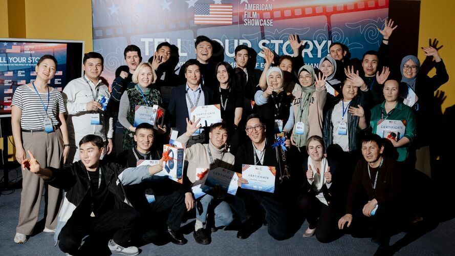 American movie director holds workshop for emerging filmmakers in Kyrgyzstan