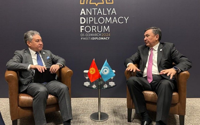 Kyrgyz FM and OTS Secretary General discuss cooperation at Antalya Diplomacy Forum