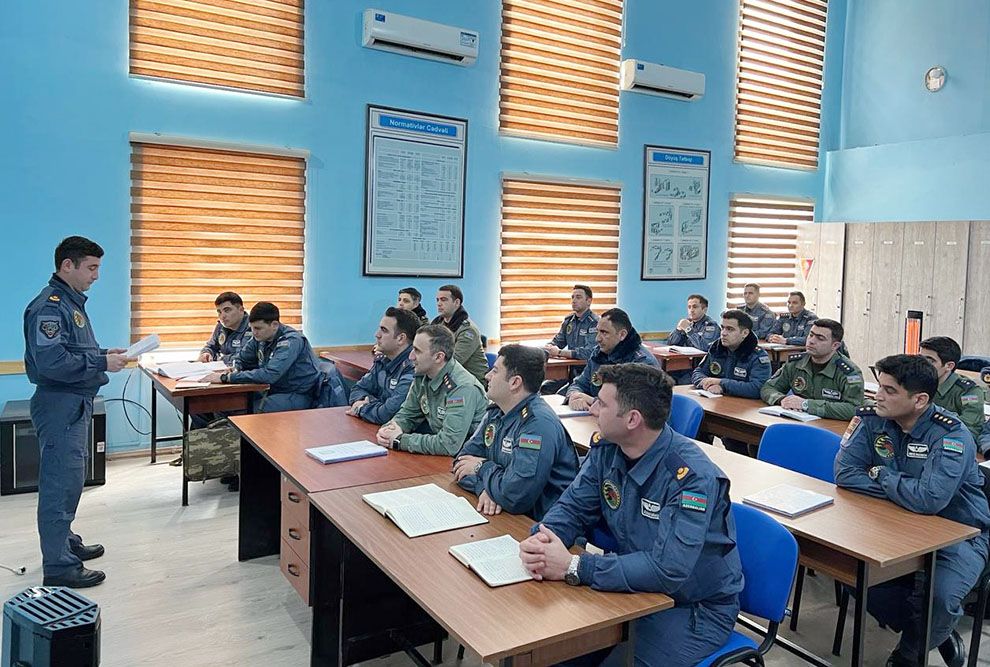 Azerbaijani Army continues enlightenment of servicemen