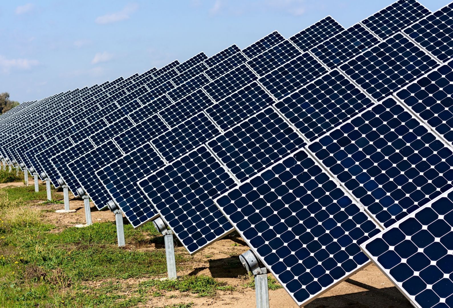 Solar Power production in Azerbaijan grows significantly in January 2025