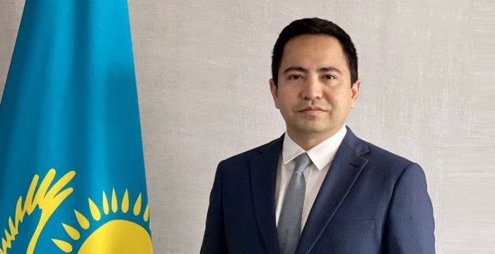 Azerbaijan, Kazakhstan are implementing large regional projects, Ambassador says