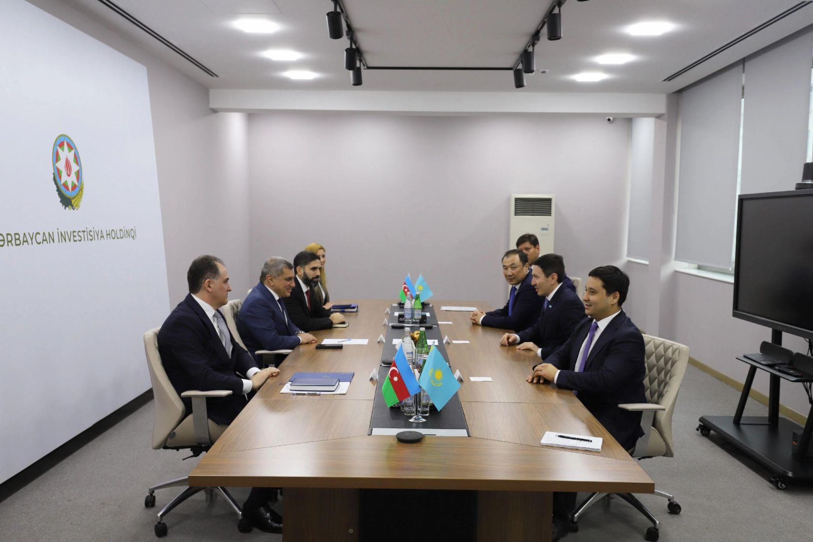 SOCAR discusses next joint steps with Samruk-Kazyna [PHOTO]