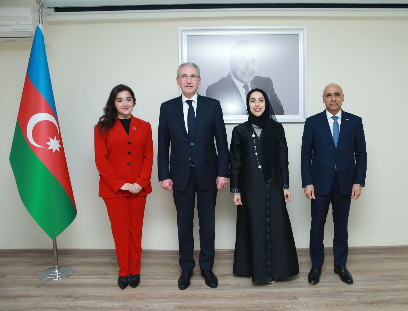 COP28 and COP29 youth leaders meet in Baku [PHOTOS]