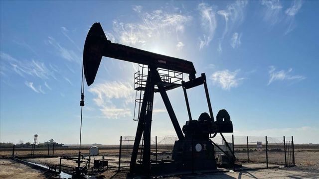 Azerbaijani oil prices show rise