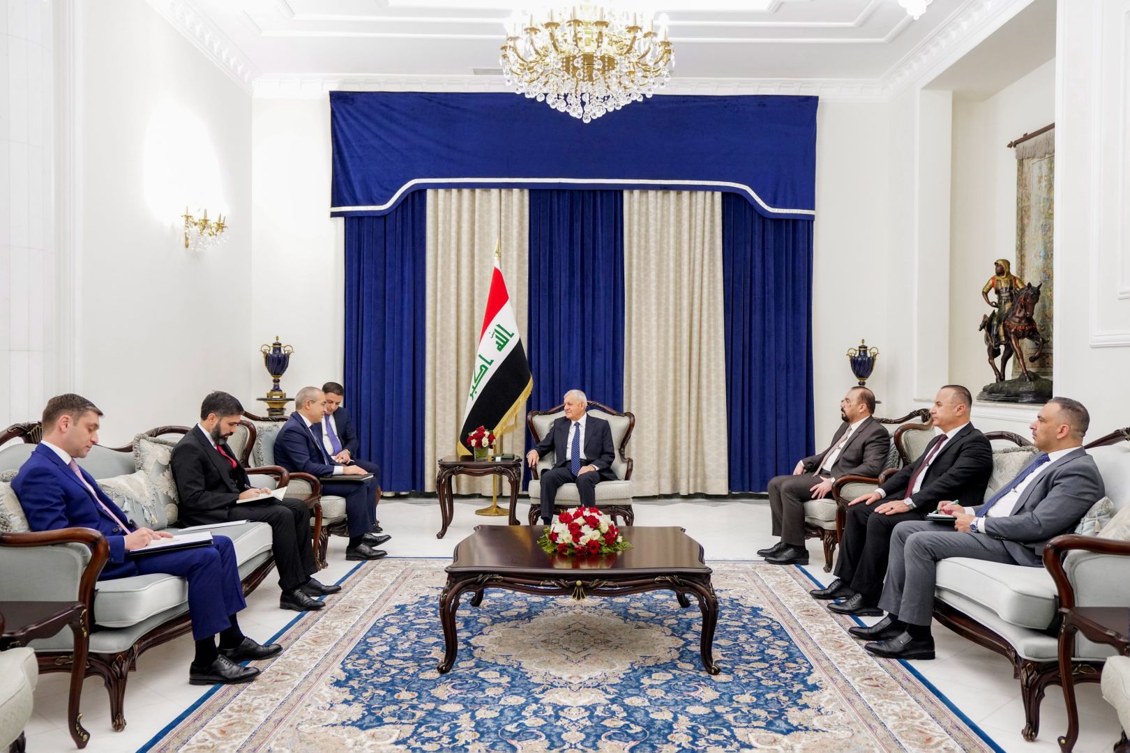 Azerbaijan, Iraq discuss realization of the economic potential between two countries [PHOTOS]