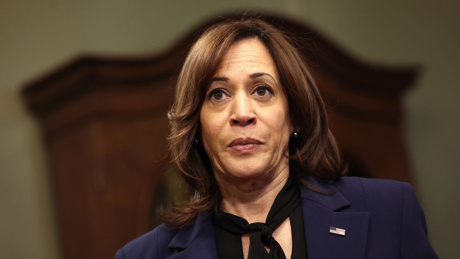 LAPD stops providing protection for Harris