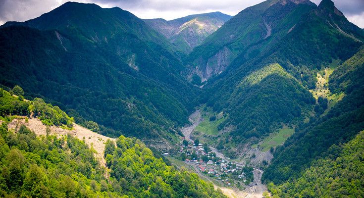 Holiday visitors flock to Azerbaijan's national parks