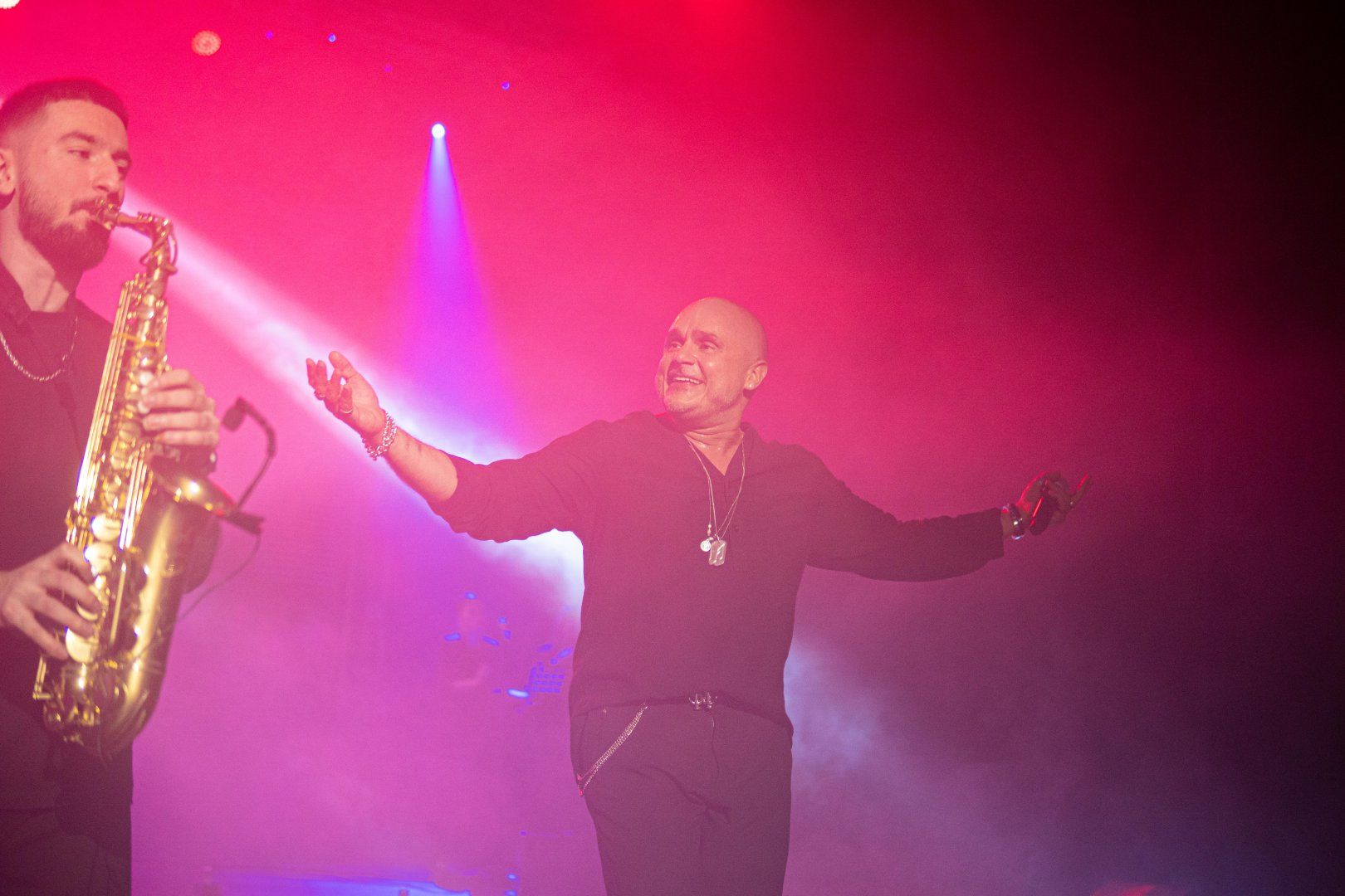Pop star Miri Yusif delivers vibrant concert show in Ganja [PHOTOS/VIDEO]