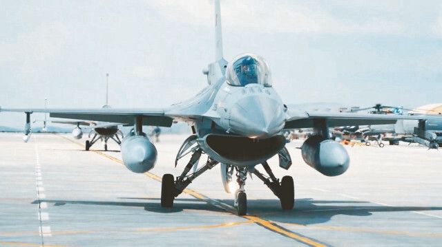 Turkiye's MURAD AESA Aircraft Nose Radar successfully installed on F-16