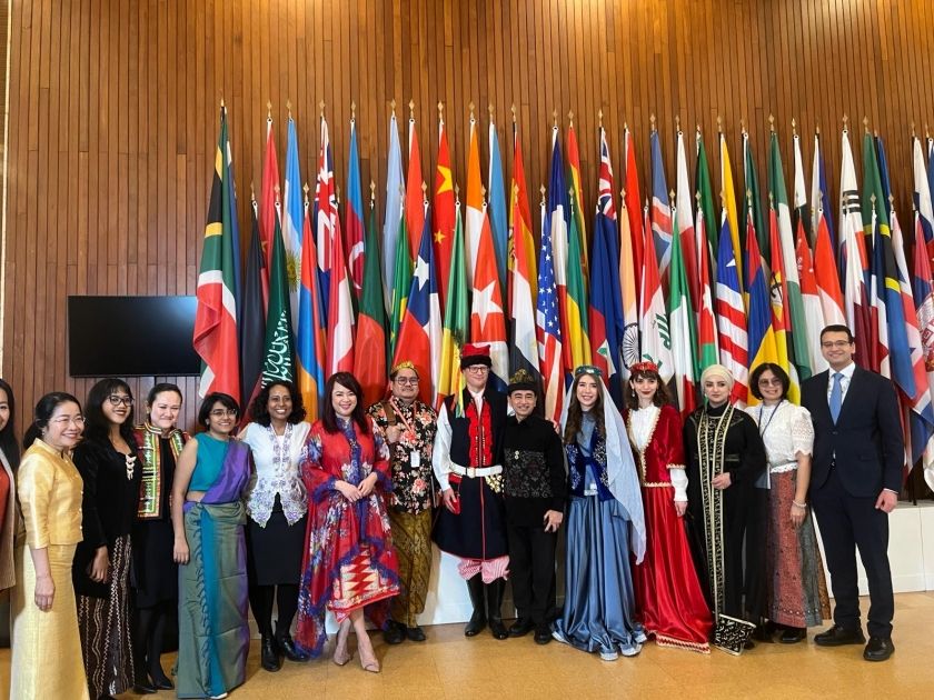 Azerbaijani delegation marks Traditional Dress Day at UNESCO [PHOTOS]