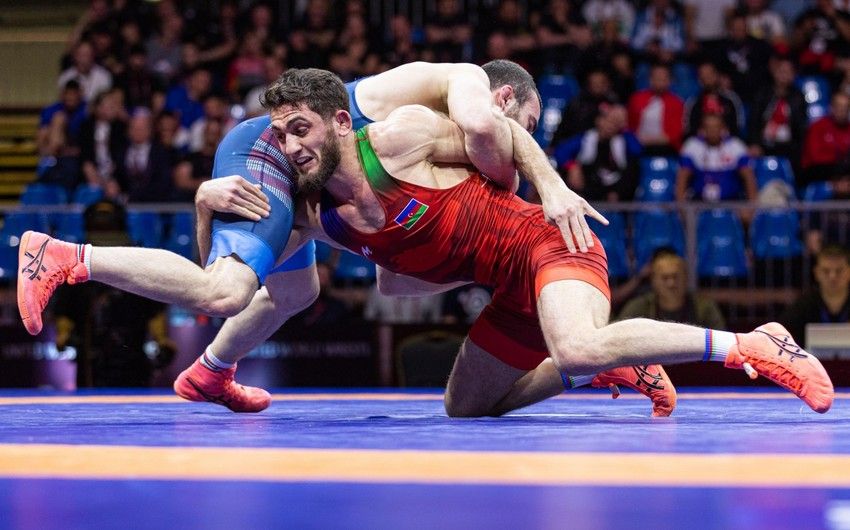 Azerbaijani wrestler advances to European Championships semi-finals