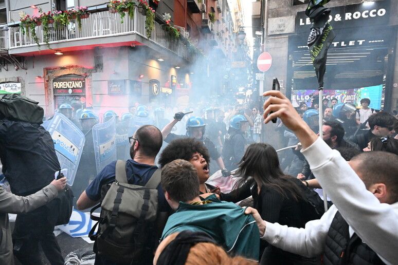 Clashes at anti-NATO protest in Naples