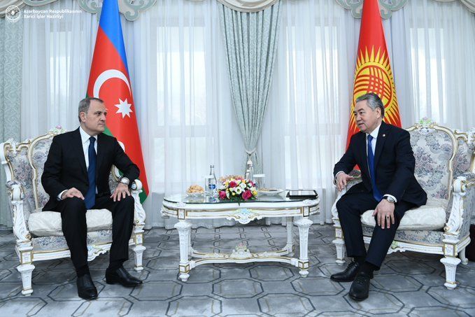 Azerbaijani top diplomat meets with his Kyrgyz counterpart [PHOTOS]
