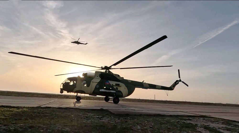 Azerbaijani Air Force’s military pilots conduct training flights [VIDEO]