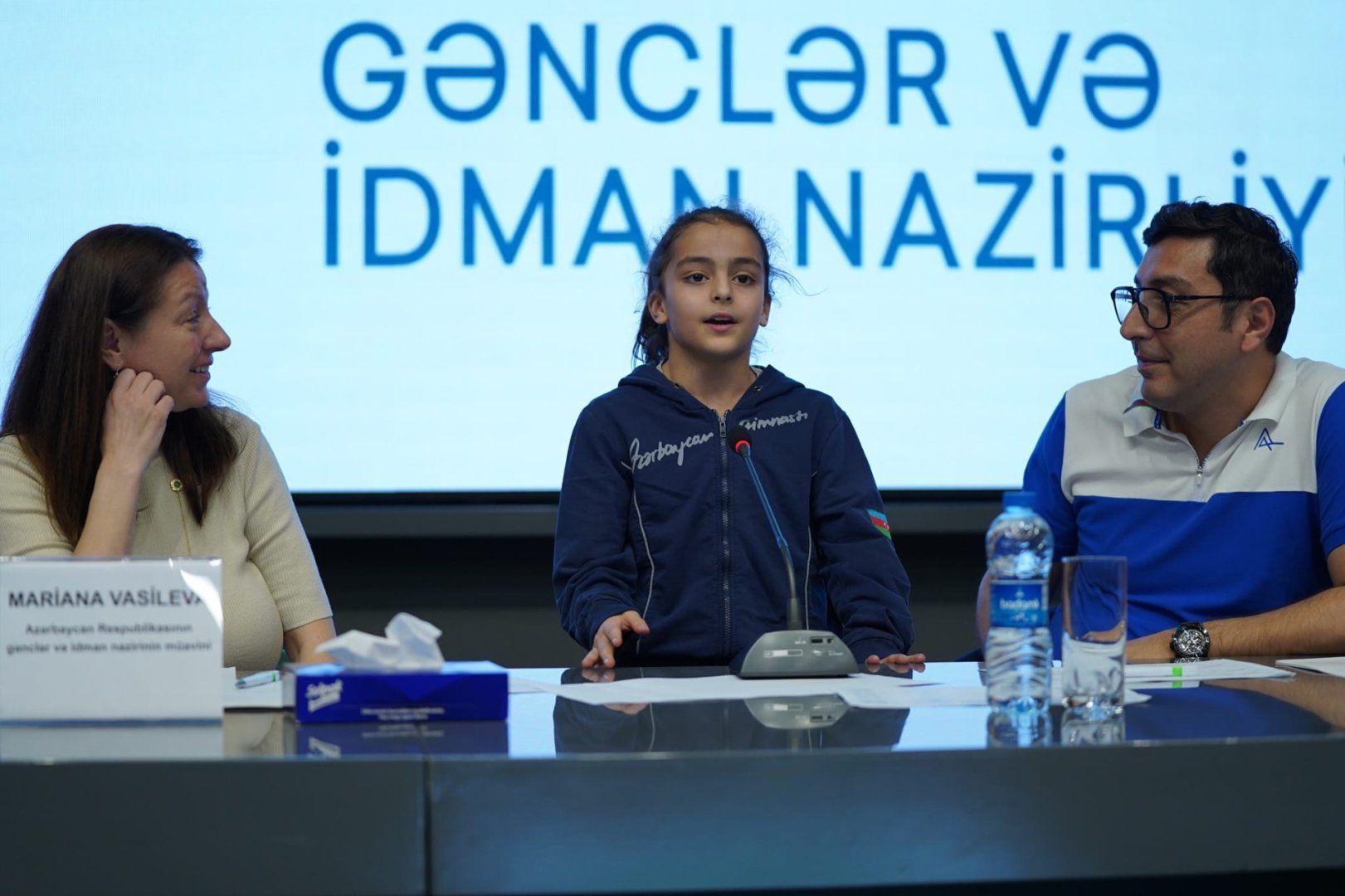 Azerbaijani sports minister meets with nation's top performing athletes [PHOTOS]