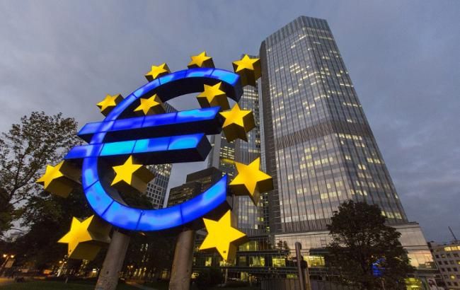 European Central Bank controls inflation through keeping interest rates unchanged