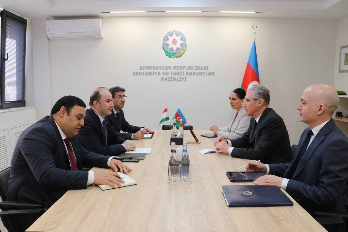 Azerbaijan, Tajikistan mull prospect of coop within COP29