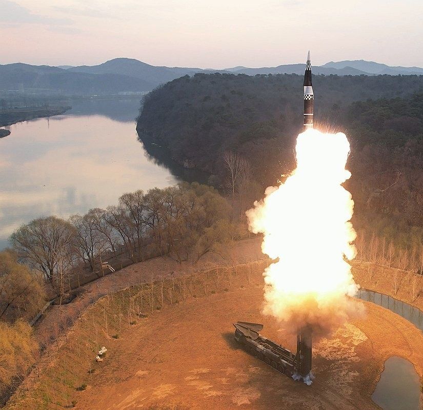 Defense chief says N. Korea's hypersonic missile 'unsuccessful' in last-stage glide flight