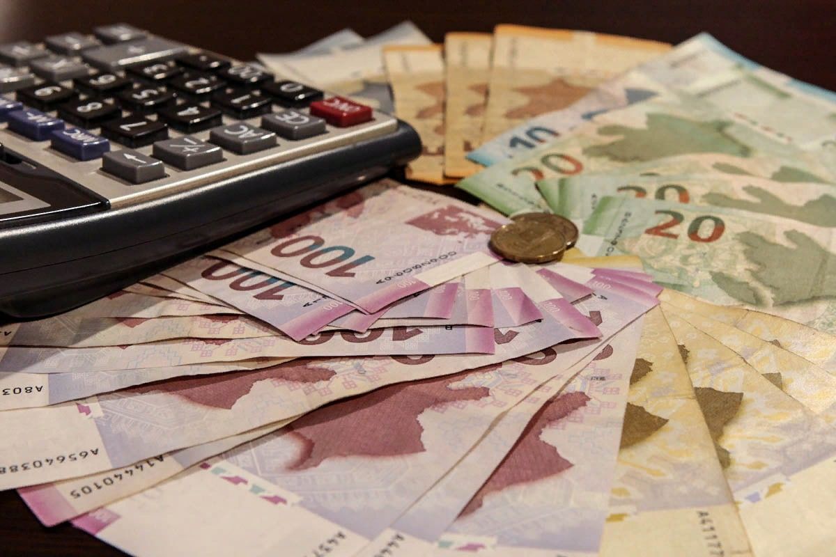 Azerbaijan notes increase in financial flow
