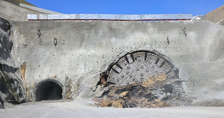 Georgian PM: longest tunnel project “historic moment” for domestic road infrastructure