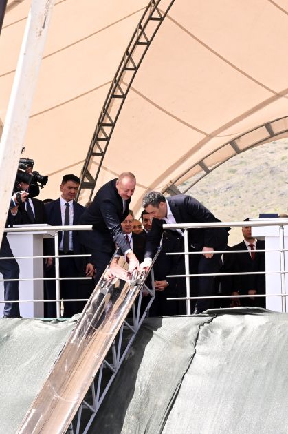 Presidents of Azerbaijan, Kyrgyzstan attend ground-breaking ceremony for secondary school in Aghdam [PHOTOS]