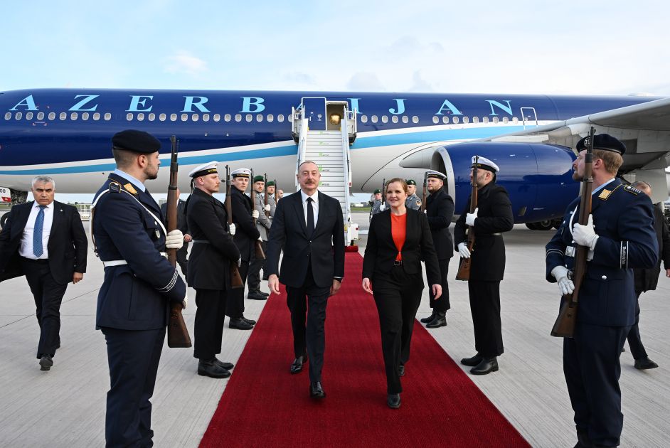 President Ilham Aliyev embarked on working visit to Germany [PHOTOS/VIDEO]