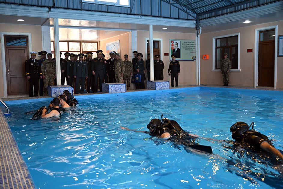 Kazakh servicemen attend graduation ceremony for Marines Commando Basic Courses