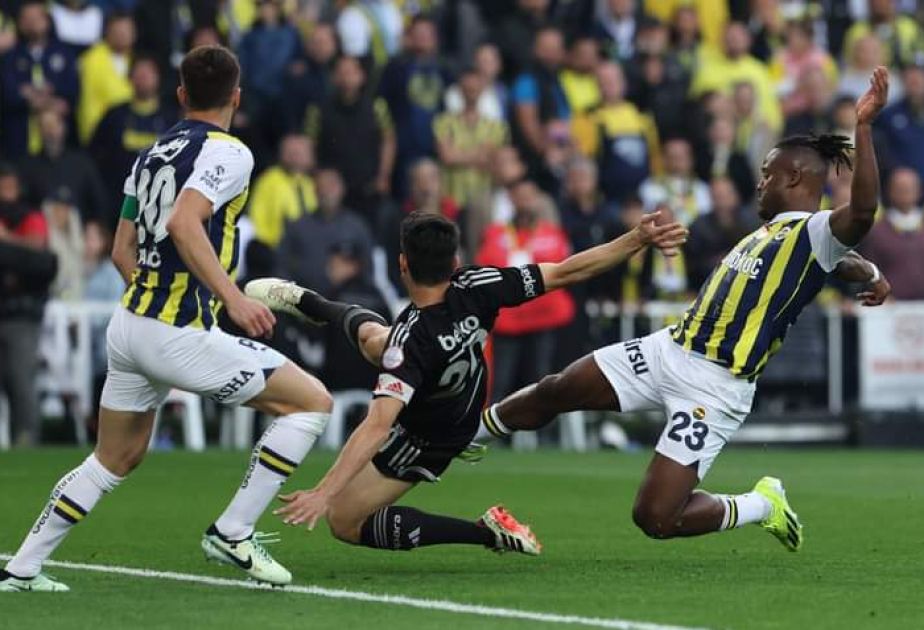 Fenerbahce beat Besiktas 2-1 in Istanbul derby