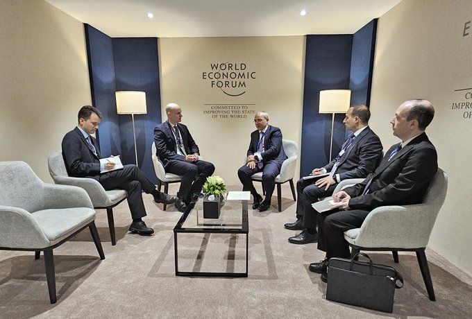 Azerbaijan Economy Minister meets WEF Managing Director in Saudi Arabia