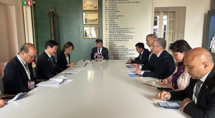 Azerbaijan's ecology minister engages in climate finance talks with Japanese counterpart