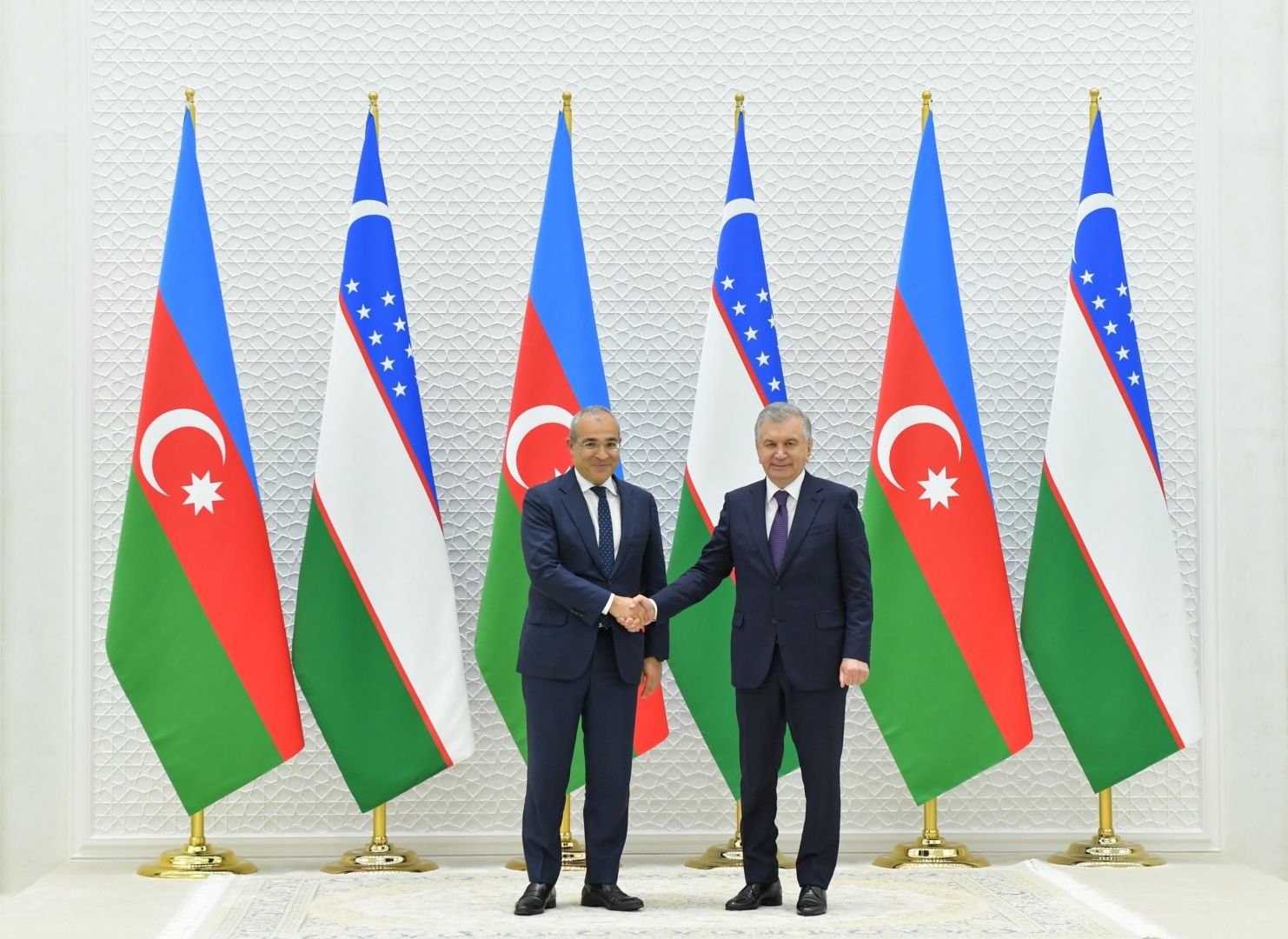 Azerbaijan, Uzbekistan discuss deepening of strategic partnership relations [PHOTOS]